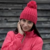 Pletena kapa s pomponom Result Winter Essentials R 369X
